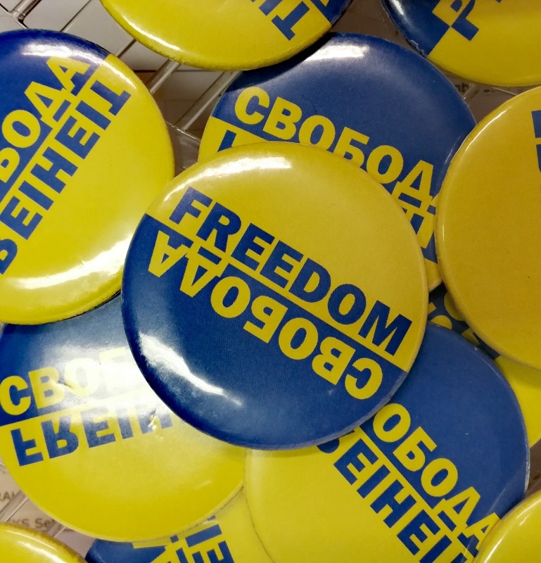 FREEDOM - BioButtons.