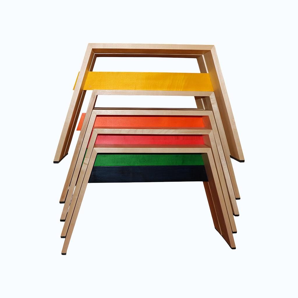 Stabelbarer Hocker