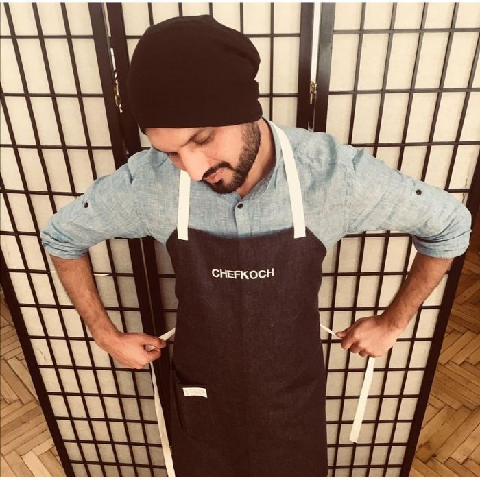 m2100000035984_06c66bfd99a56dfe7f2d65b0da473bb2b3d6a16e